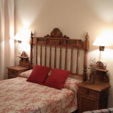 Hostal Rural Cumbres De Castilla Mandayona Exteriér fotografie