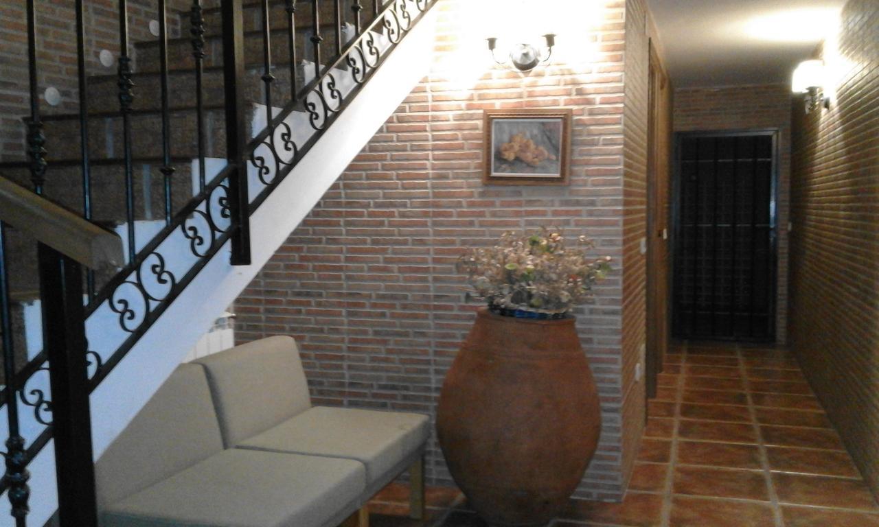 Hostal Rural Cumbres De Castilla Mandayona Exteriér fotografie
