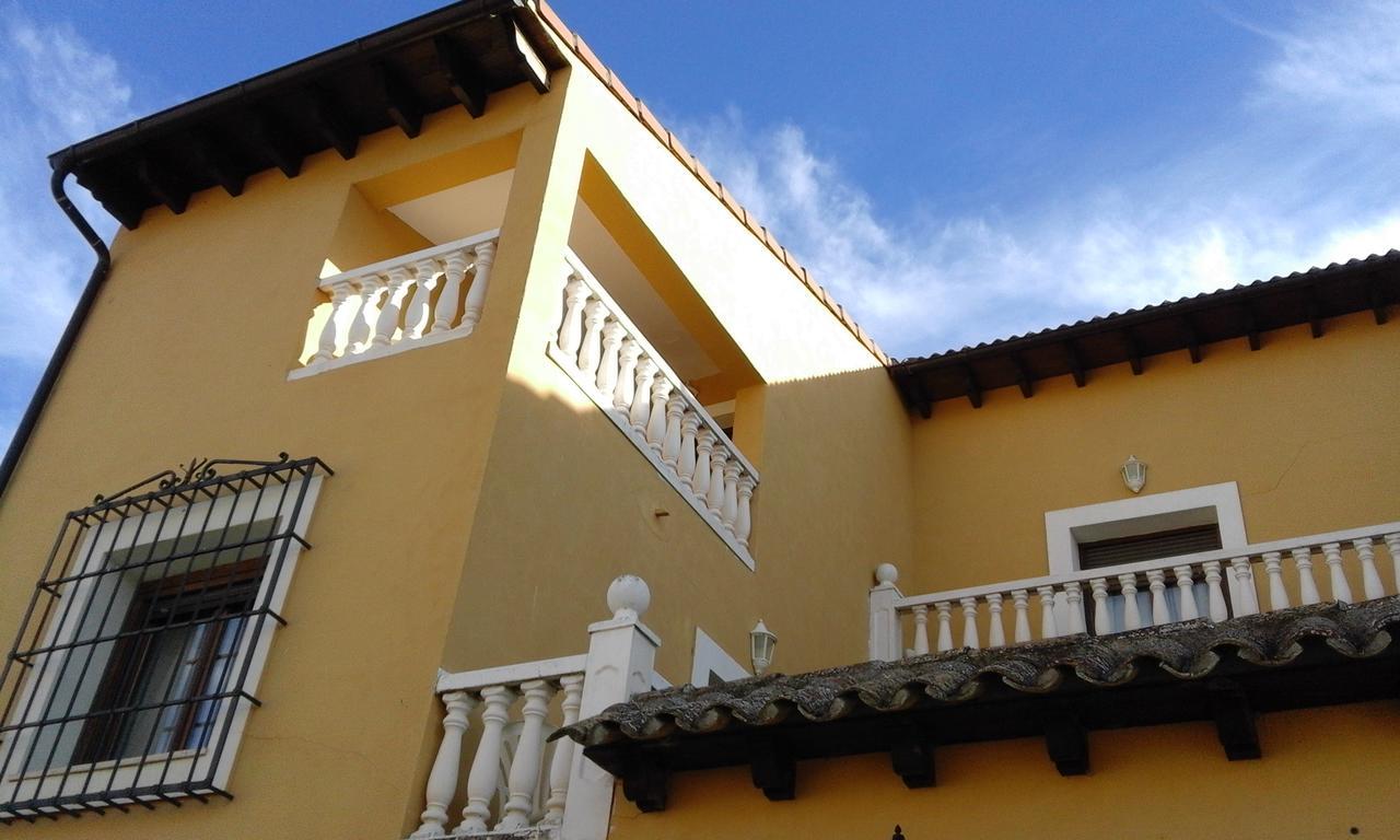 Hostal Rural Cumbres De Castilla Mandayona Exteriér fotografie